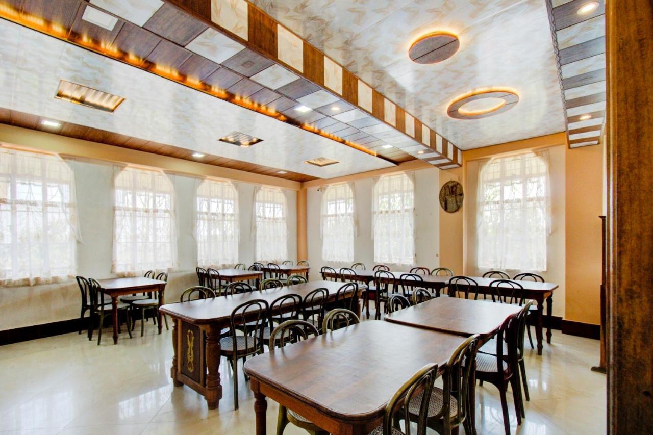 Capital O 79144 Coniferous Resort Cherrapunji Buitenkant foto