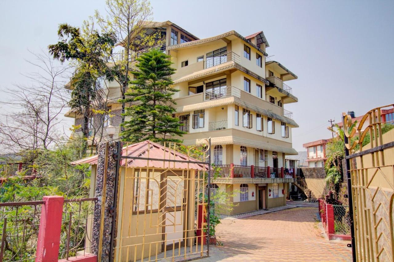 Capital O 79144 Coniferous Resort Cherrapunji Buitenkant foto